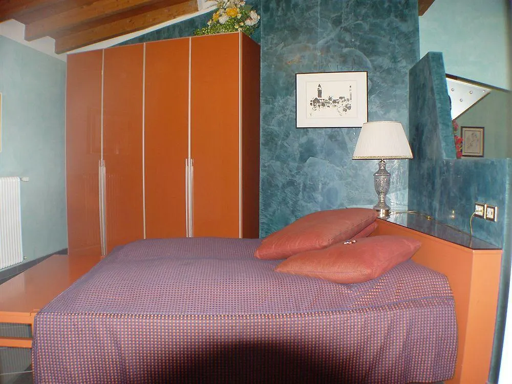 Aparthotel Piccola Italia Tremosine