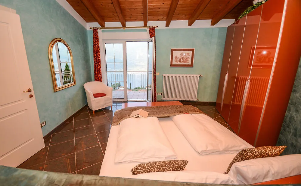 ****  Aparthotel Piccola Italia Tremosine Itálie