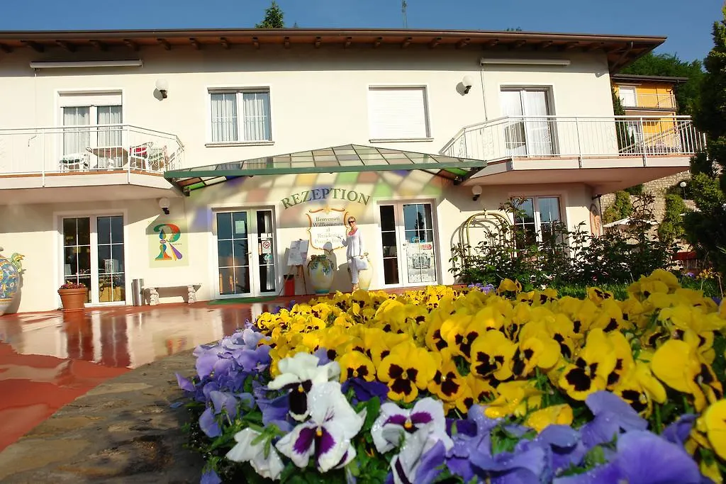Piccola Italia Aparthotel Tremosine 4*,  Italy